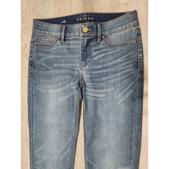 White House Black Market Jean's - Picture 4 of 10